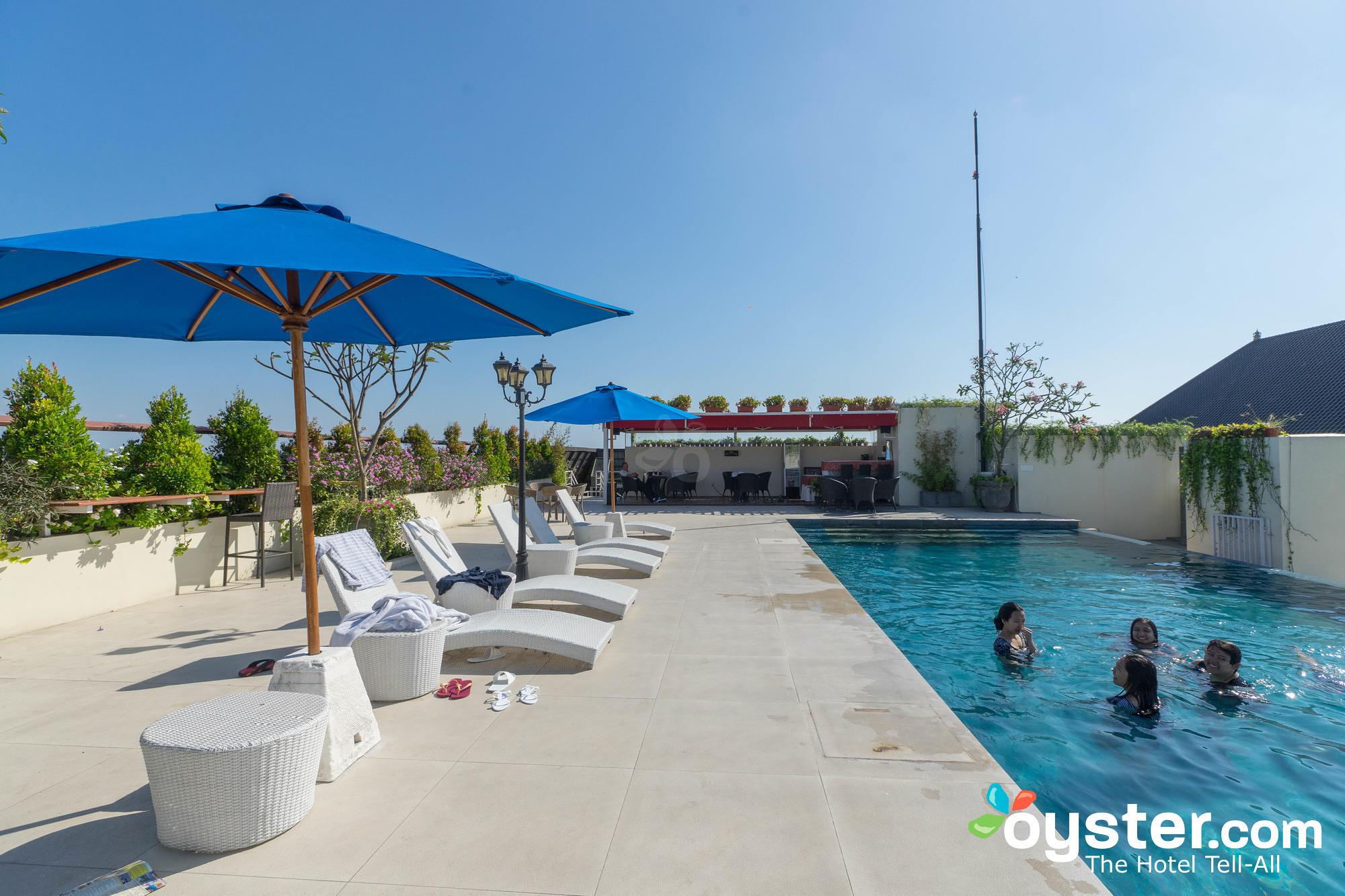 Atanaya Kuta Bali Hotel Екстериор снимка