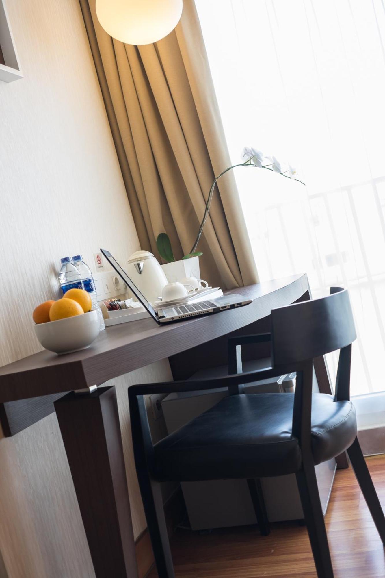 Atanaya Kuta Bali Hotel Екстериор снимка