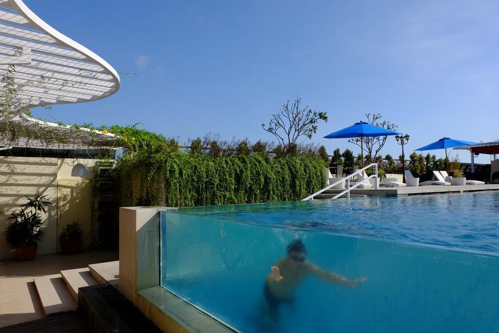 Atanaya Kuta Bali Hotel Екстериор снимка