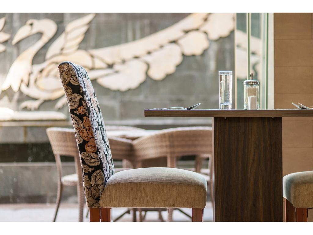 Atanaya Kuta Bali Hotel Екстериор снимка