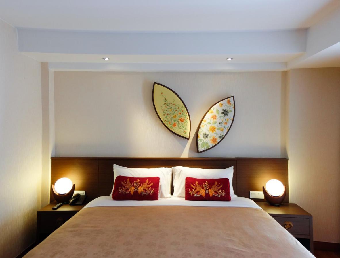 Atanaya Kuta Bali Hotel Екстериор снимка